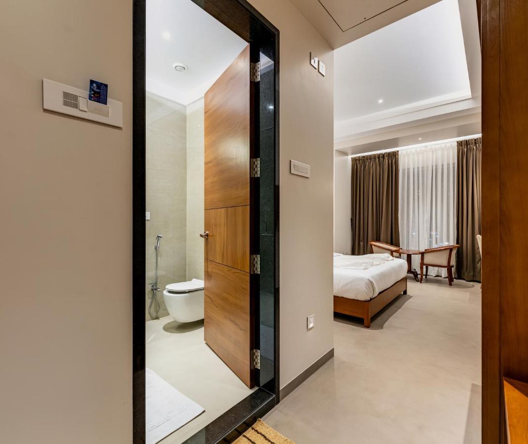 Grand Regal Hotell Chandoli Exteriör bild